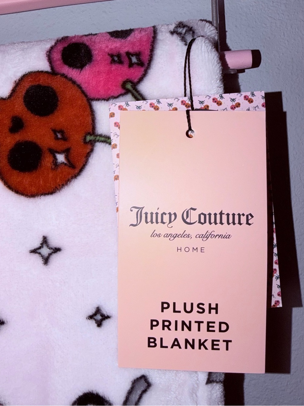 Juicy Couture twin plush blanket, featuring a pink skull cherries design - Picture 7 of 9